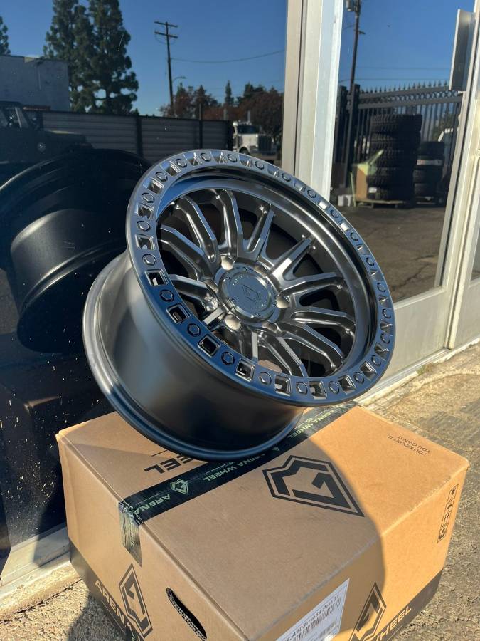 Arena Mission A103 Wheels 17” 6x5.5