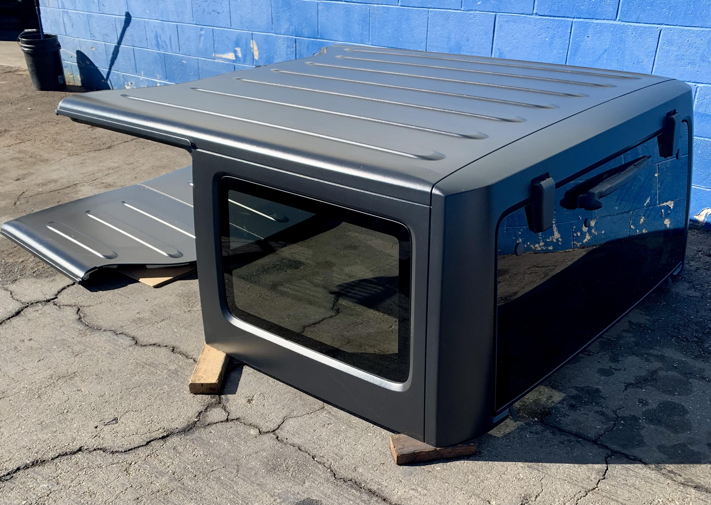 2007-2018 Jeep Wrangler JKU Factory OEM Hardtop (NEW)