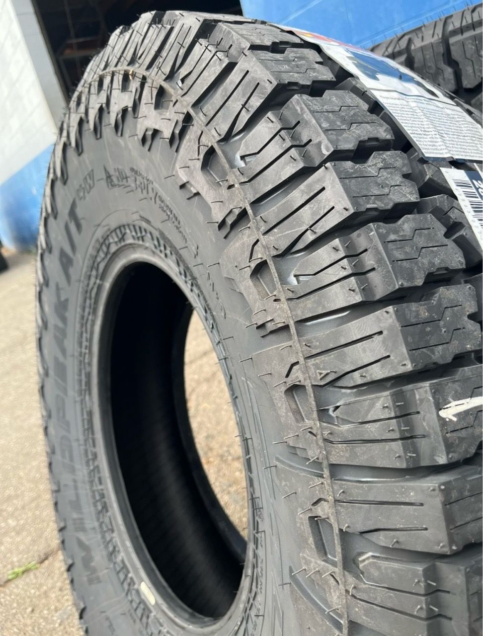 Falken Wildpeak A/T4W All-Terrain Tire 37x12.50R17LT 128R