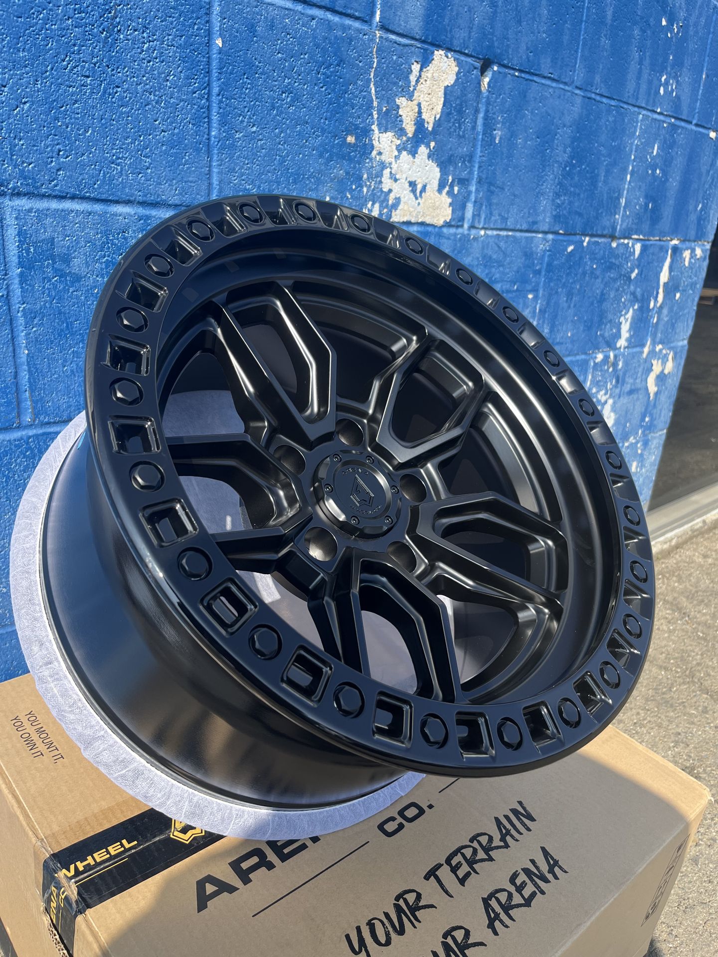 Arena Hustle A109 Wheels 17” 5x5 (5 wheels)