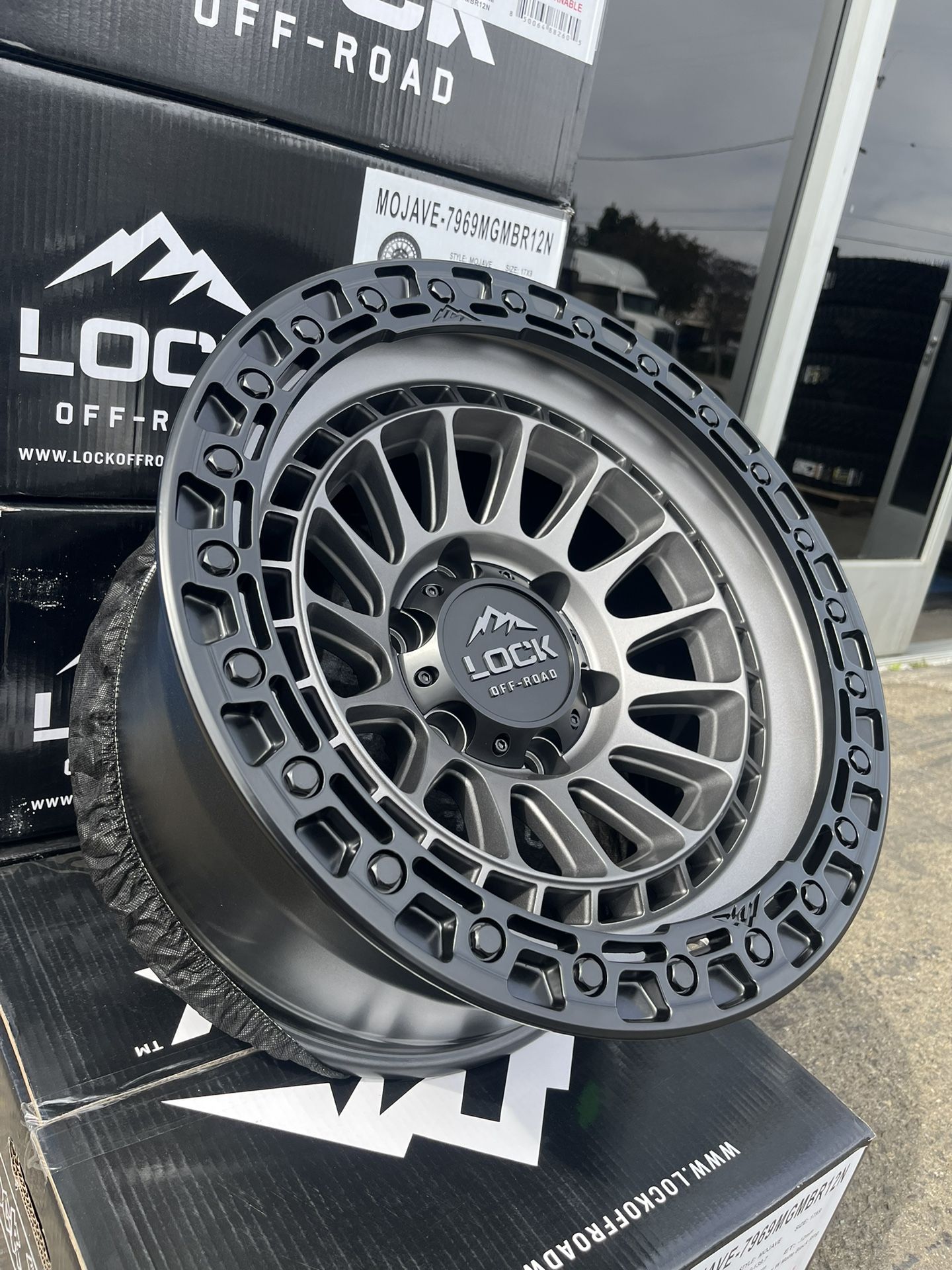 Lock Off-Road Mojave Wheels 17x9 6x139.7 (4 New)