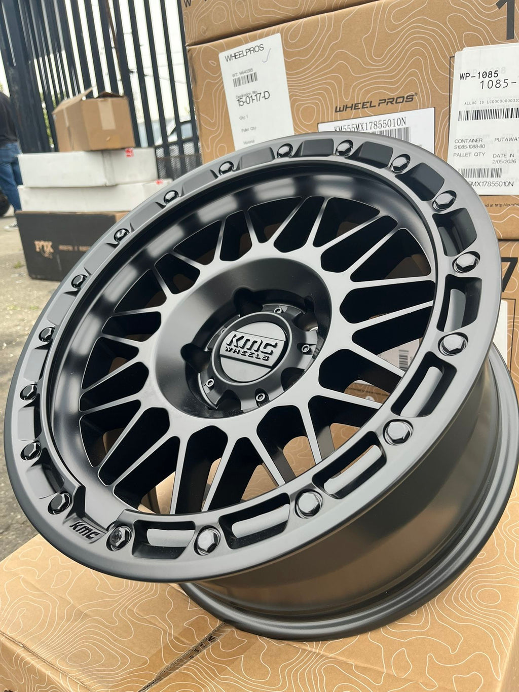 KMC KM555 ATTACK WHEELS 17x8.5 5x5 Matte black