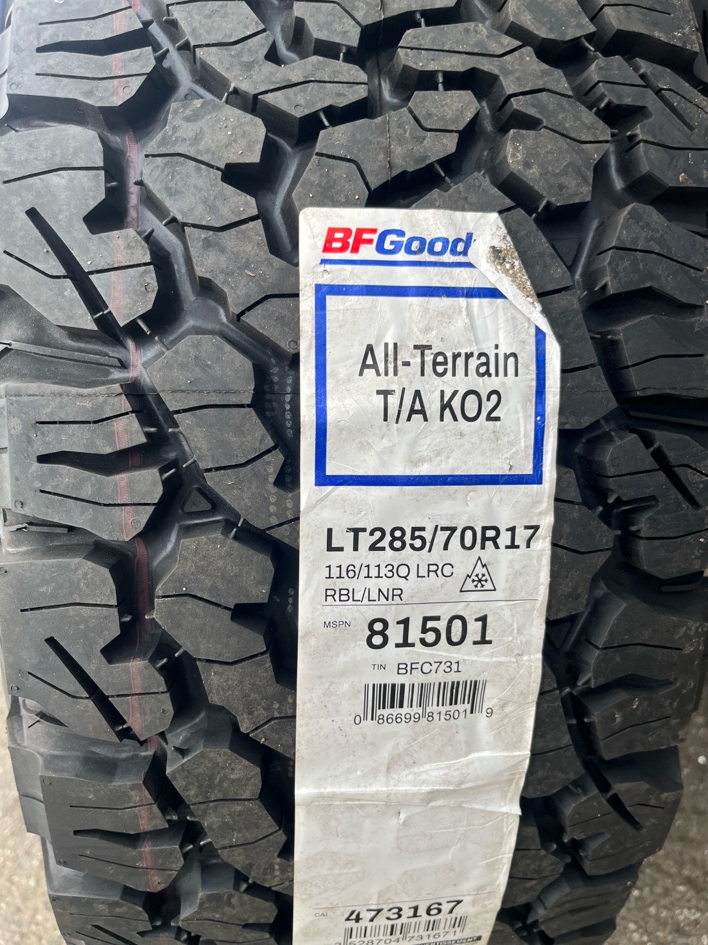 Lock Off-Road Combat 17x9 Wheels + BFGoodrich KO2 285/70R17 Package