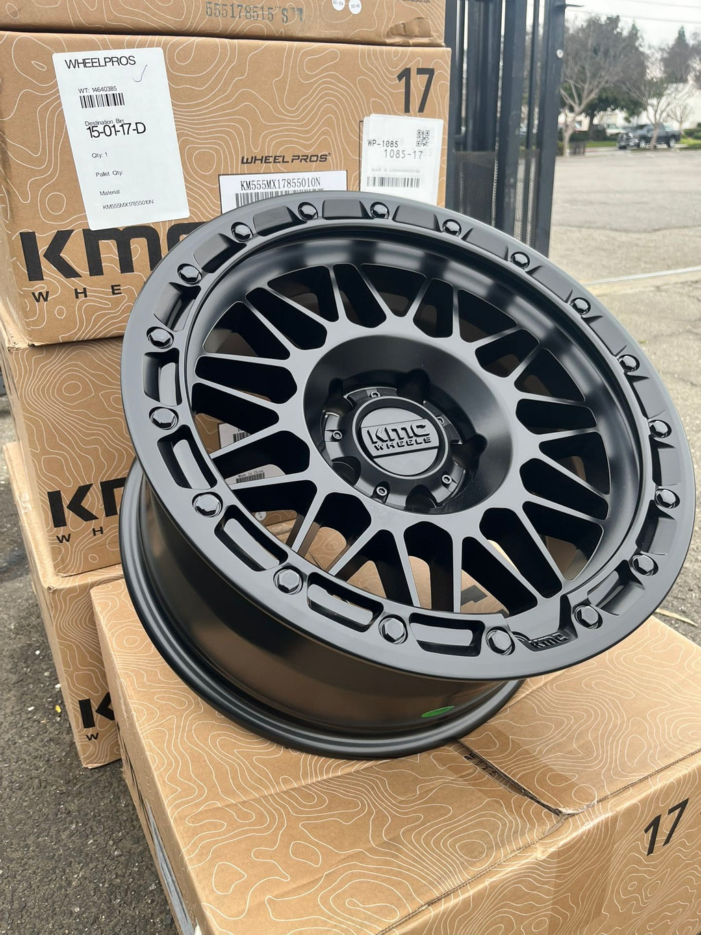 KMC KM555 ATTACK WHEELS 17x8.5 5x5 Matte black